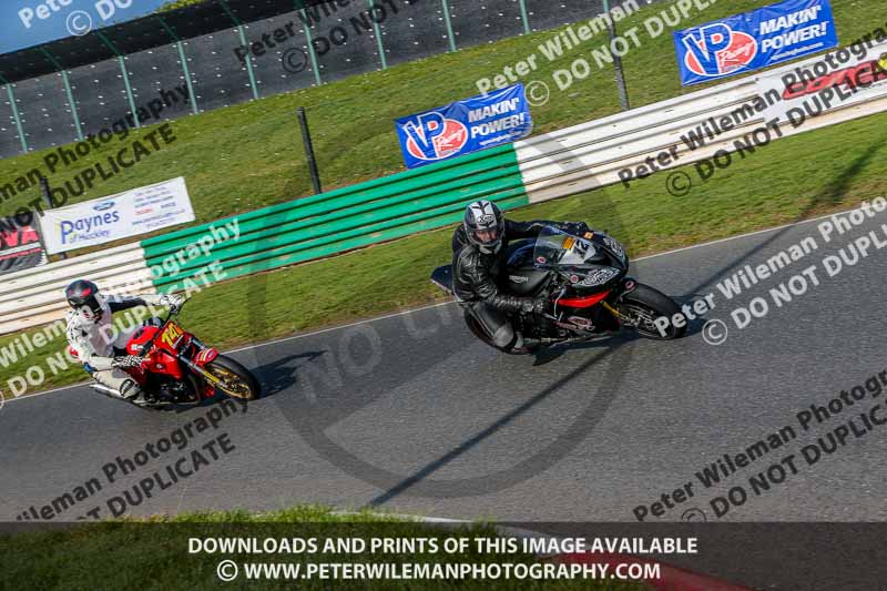 PJ Motorsport Photography 2018;enduro digital images;event digital images;eventdigitalimages;mallory park;mallory park photographs;mallory park trackday;mallory park trackday photographs;no limits trackdays;peter wileman photography;racing digital images;trackday digital images;trackday photos